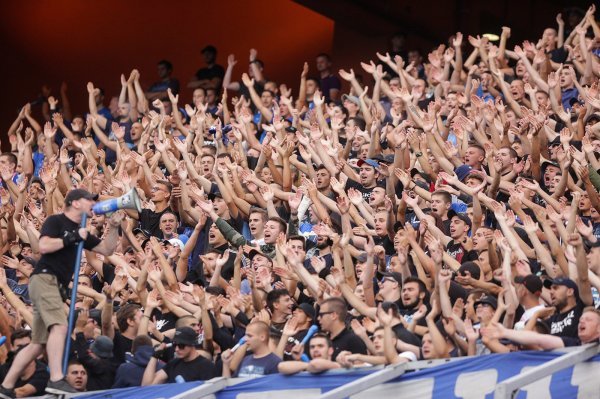 Navijači na tribinama za vrijeme utakmice GNK Dinamo - HNK Hajduk