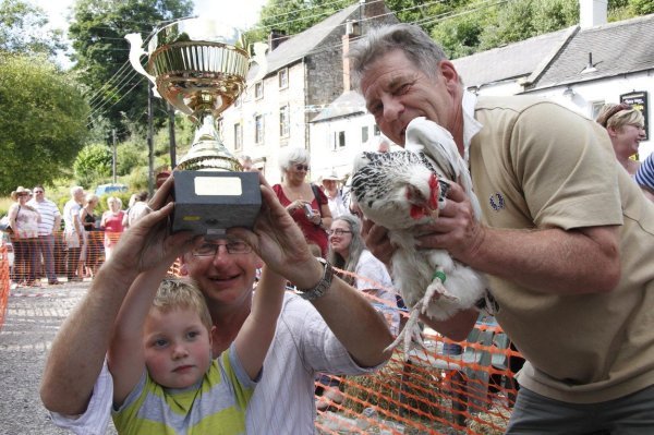 Jack Allsop slavi s tatom i djedom