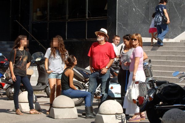 Rade Šerbedžija sa suprugom Lenkom i kćerima