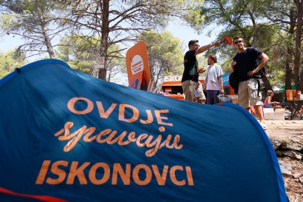 Iskon Internet SuperUho Music Hackathon