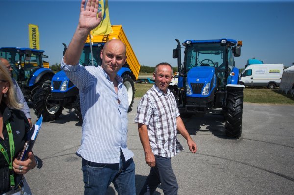 Ministar poljoprivrede Tomislav Tolušić u neformalnom izdanju na 4. Farm Showu u Osijeku