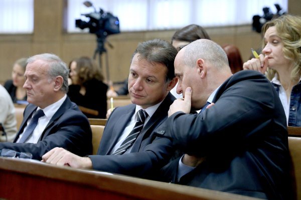 Dražen Bošnjaković, Gordan Jandroković i Branko Bačić na sjednici Odbora za Ustav u prosincu