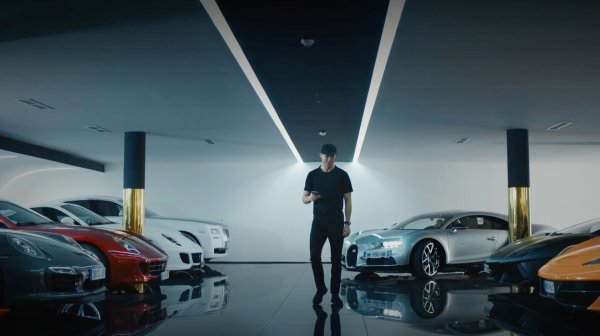 Cristiano Ronaldo Bugatti