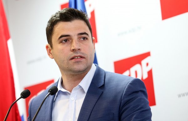 Davor Bernardić naslijedio je stranku koja u vrijeme Zorana Milanovića nije znala voditi ni vlastito poslovanje  Petar Glebov/Pixsell
