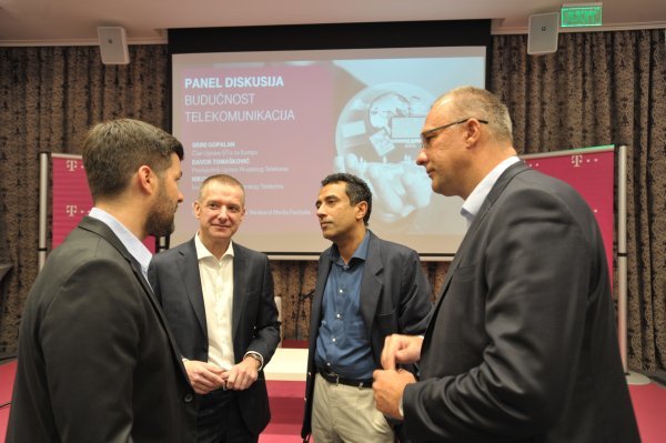 Nikola Ljušev, izvršni direktor Crnogorskog Telekoma, Davor Tomašković, predsjednik Uprave Hrvatskog Telekoma i Srini Gopalan, član Uprave Deutsche Telekoma za Europu