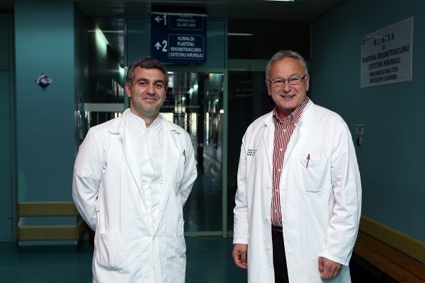 Dr. Georgios Pagkalos došao je u Hrvatsku učiti od dr. Zdenka Staneca o mastektomiji s poštedom kože i bradavice