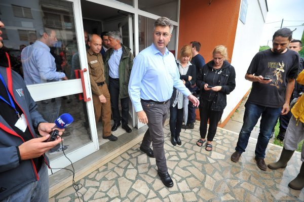 Zbrajanje štete u Zadru