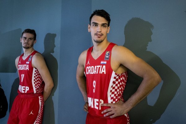 Dario Šarić FIBA