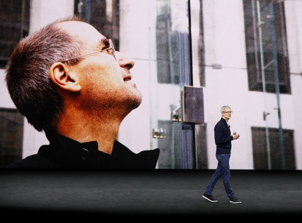 Steve Jobs i Tim Cook
