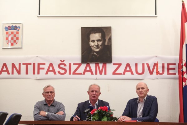 Hrvatski antifašisti za povratak znakovlja