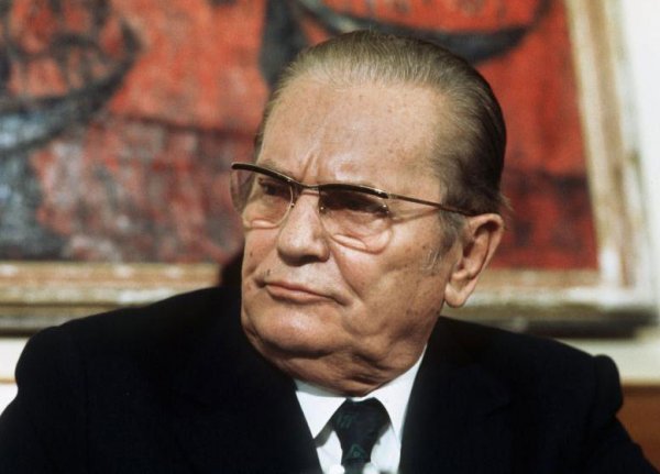 Predsjednik SFRJ Josip Broz Tito širio je ideju 'jedinstvenog svjetskog jezika' u vrijeme dok je bio jedan od vođa nesvrstanog pokreta