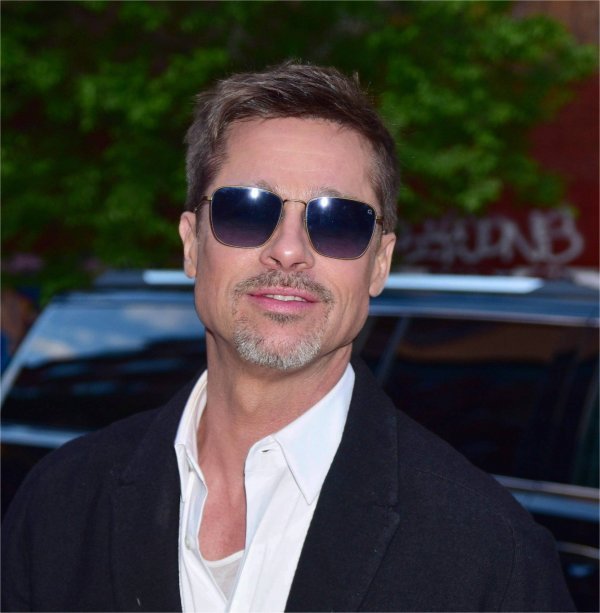 Brad Pitt je ostavio suprugu Jennifer Aniston nakon što se na filmskom setu zaljubio u Angelinu Jolie
