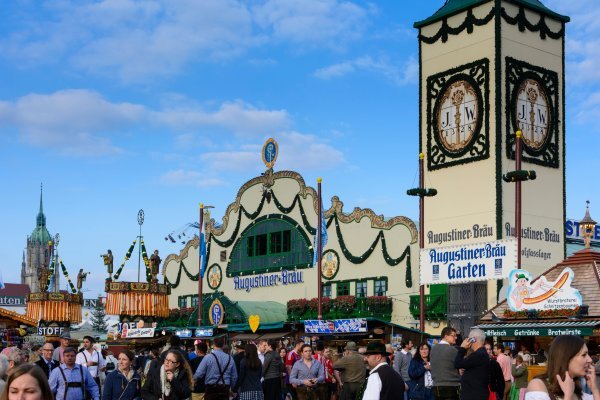 Šator Augustiner-Bräu na Oktoberfestu