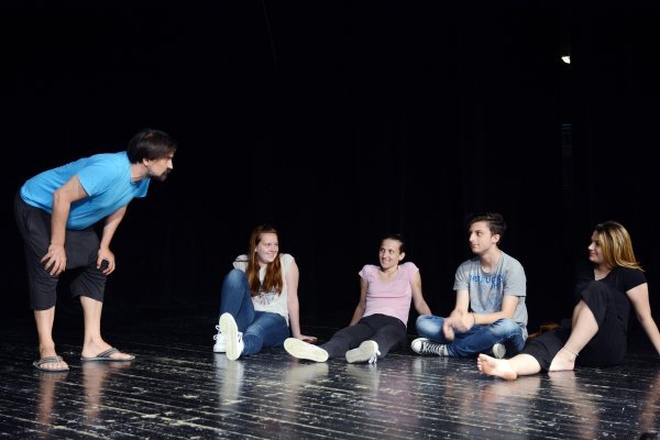 Glumačka radionica Leona Lučeva u Sisku