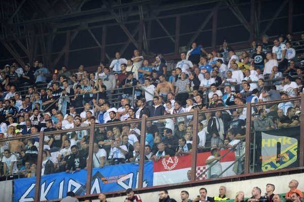 Armada u Milanu na utakmici Milan - Rijeka