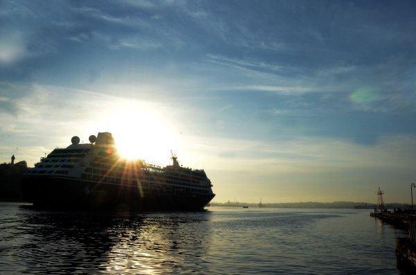 Seks kruzer Azamara Quest