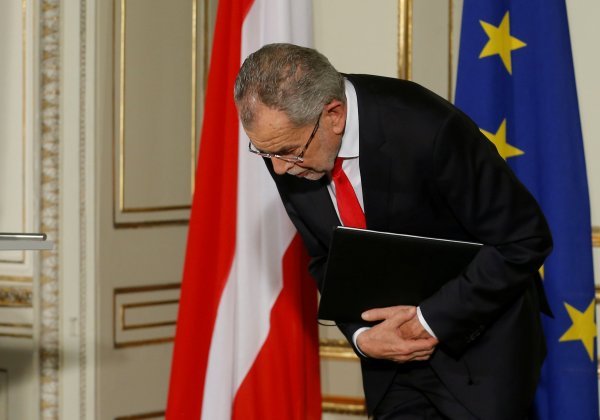 Austrijanci su povodom ponovljenih predsjedničkih izbora (na kojima je opet pobijedio Alexander Van der Bellen) smislili za nas neobičnu kraticu  