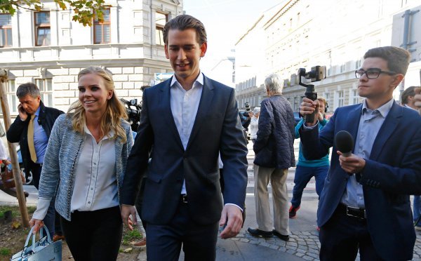 Sebastian Kurz s djevojkom