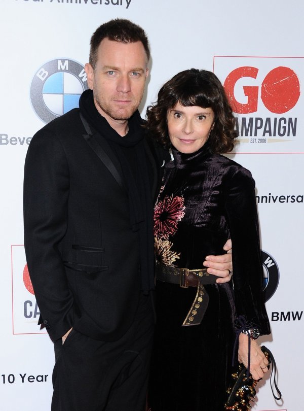 Ewan McGregor i Eve Mavrakis