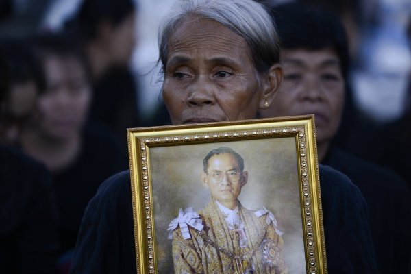 Pripreme za sprovod tajlandskog kralja Rame IX.