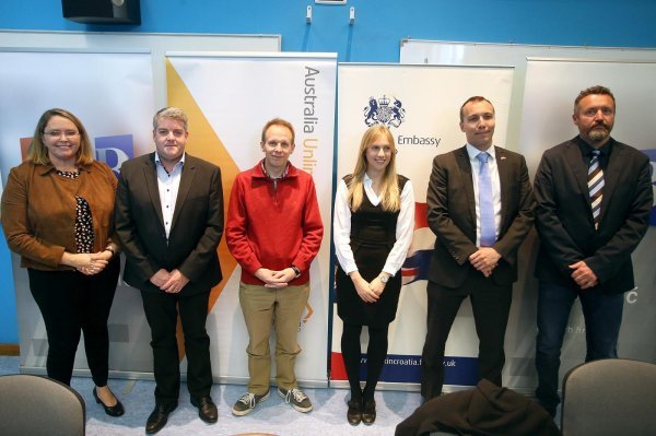 Chris Smith u Hrvatskoj