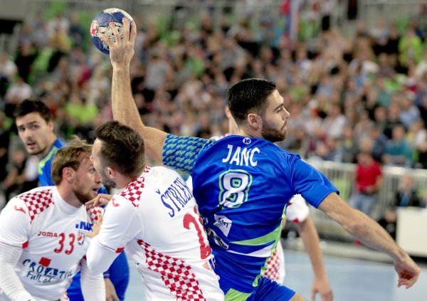 slovenija_hrvatska-261017