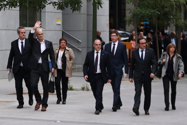 Katalonski ministar vanjskih poslova Raul Roeva je je također među uhićenima.