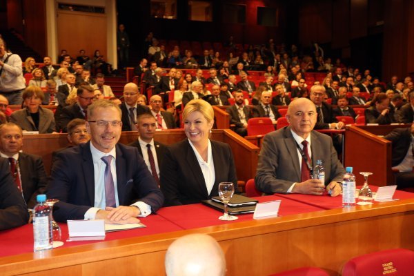 Kolinda Grabar Kitarović