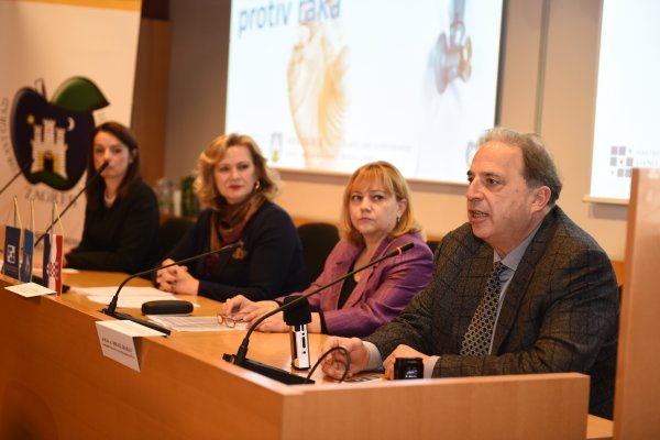 Mihael Skerlev na panel raspravi o cijepljenju protiv HPV-a