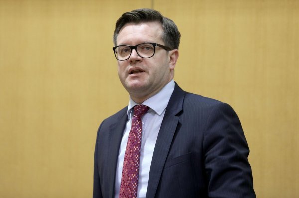 Željko Tufekčić, pomoćnik ministra financija, predstavio je izmjene zakona