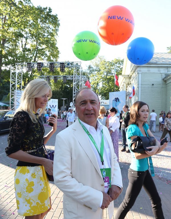 Vlasnik Warner Musica Len Blavatnik na otvaranju međunarodnog natjecanja za mlade pop pjevače New Wave 2012