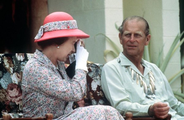 Kraljica Elizabeta II i princ Philip