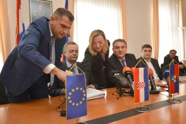 Matija Posavec, Darko Koren i Radimir Čačić