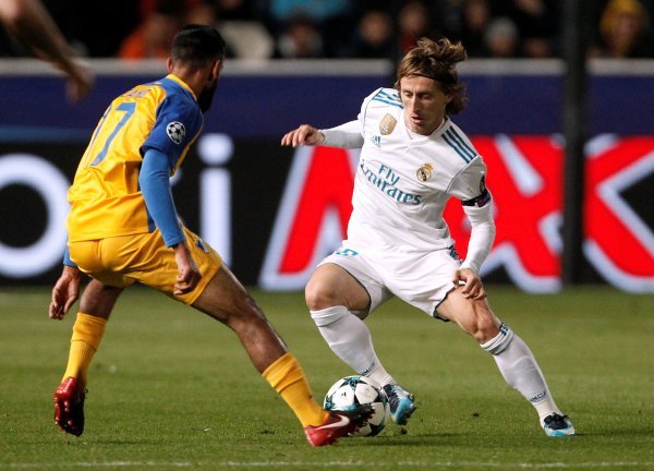 APOEL - Real Madrid (21)
