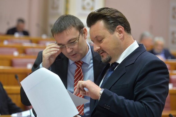 Arsen Bauk, Lovro Kuščević