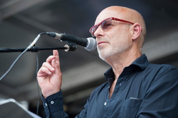 Brian Eno na londonskom skupu nakon napada Izraela na Gazu 2014.