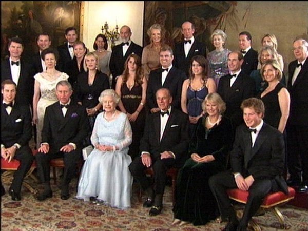 Britanska kraljevska obitelj već tradicionalno Božić provodi u Sandringhamu, gradiću sjeverno od Londona