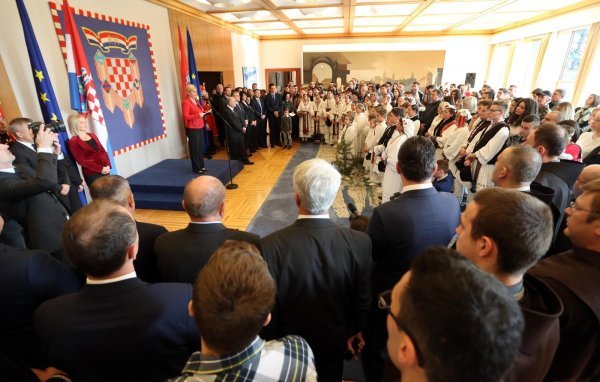 U Uredu predsjednice održan Dan otvorenih vrata za Hrvate iz Bosne i Hercegovine