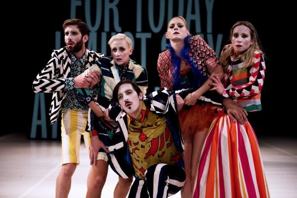 STAGING A PLAY : TARTUFFE