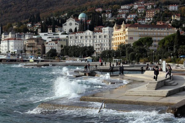 Opatijski turistički div, Liburnija Riviera Hoteli, poslovao je s gubitkom