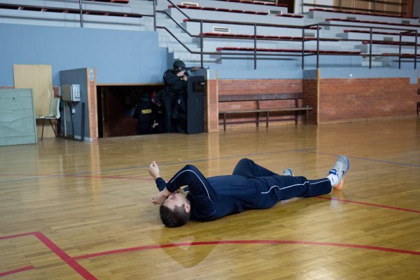 Pripadnici Specijalne i Interventne policije na zajedničkoj vježbi u Osijeku