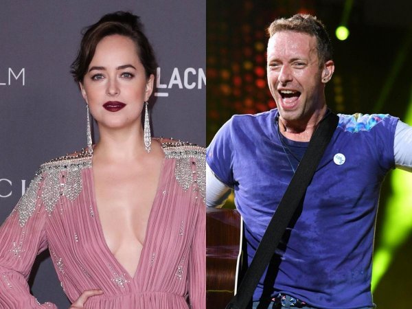 Dakota Johnson i Chris Martin