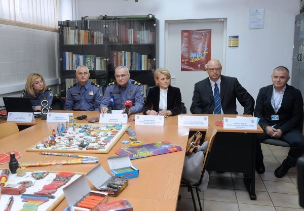 Anita Glavić, Marijan Nikolaus, Josip Bukvić, Snježana Bagarić, Zoran Barčot, Zdravko Valenta