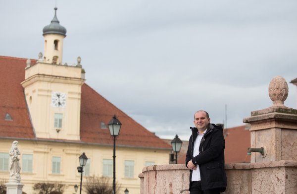 'Mislim da je Orepić napravio štetu Mostu, ali to ne znači da ću okrenuti glavu kada ga vidim'