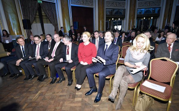 Kolinda Grabar Kitarović na konferenciji 'Hrvatska kakvu trebamo - energetska budućnost Hrvatske'