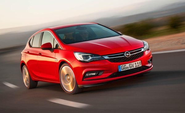 10. Opel Astra (204.742)