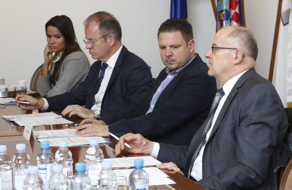 Press konferencija drvne industrije