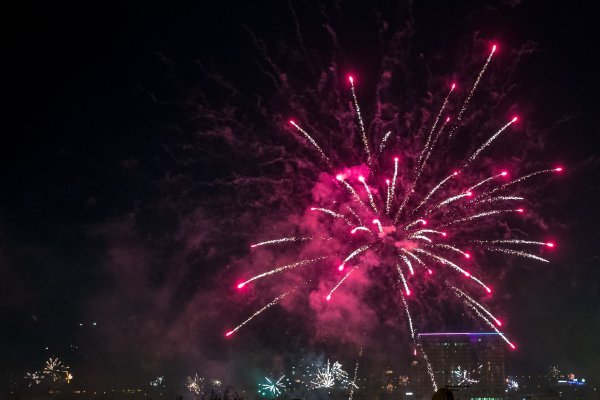 Novogodišnji vatromet nad Zagrebom