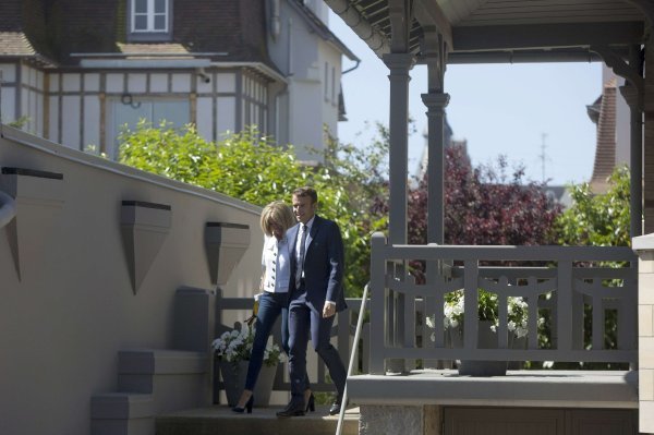 Brigitte i Emmanuel Macron u Le Touquetu