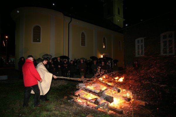 Pravoslavni Božić, paroh vinkovački Predrag Azap